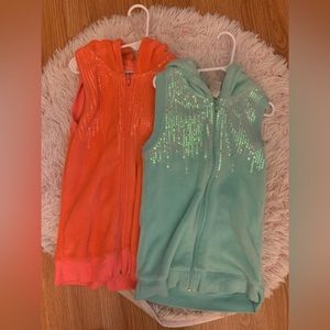3/$15 Girl’s Vests Bundle size small (7/8)